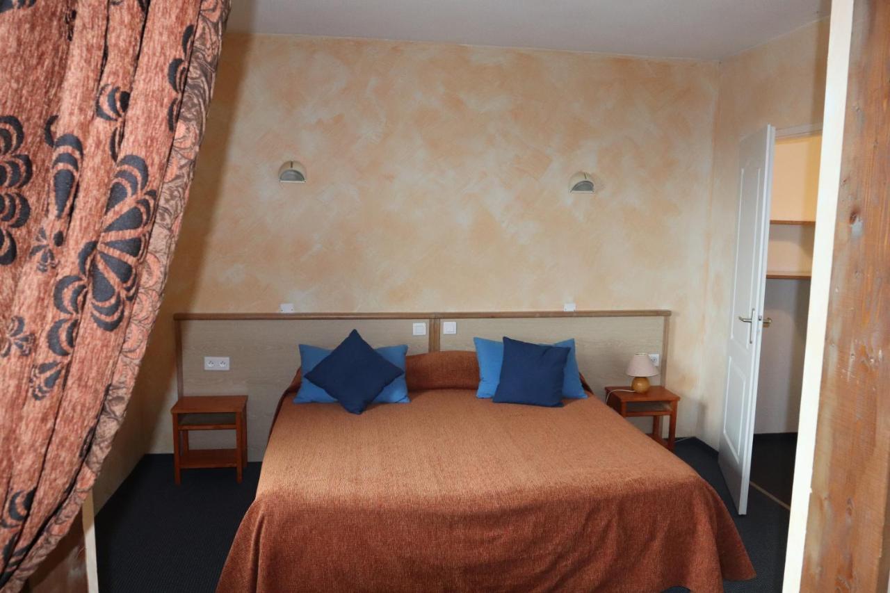Hotel Saint Jean Montclar  Dış mekan fotoğraf