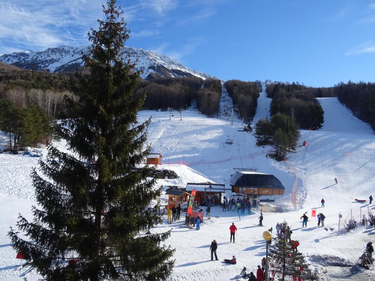 Hotel Saint Jean Montclar  Dış mekan fotoğraf